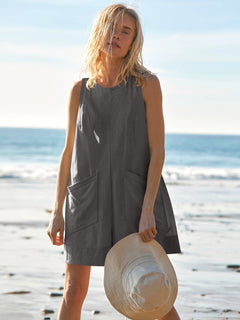 Women's sleeveless summer shorts jumpsuit with pockets for casual beach wear